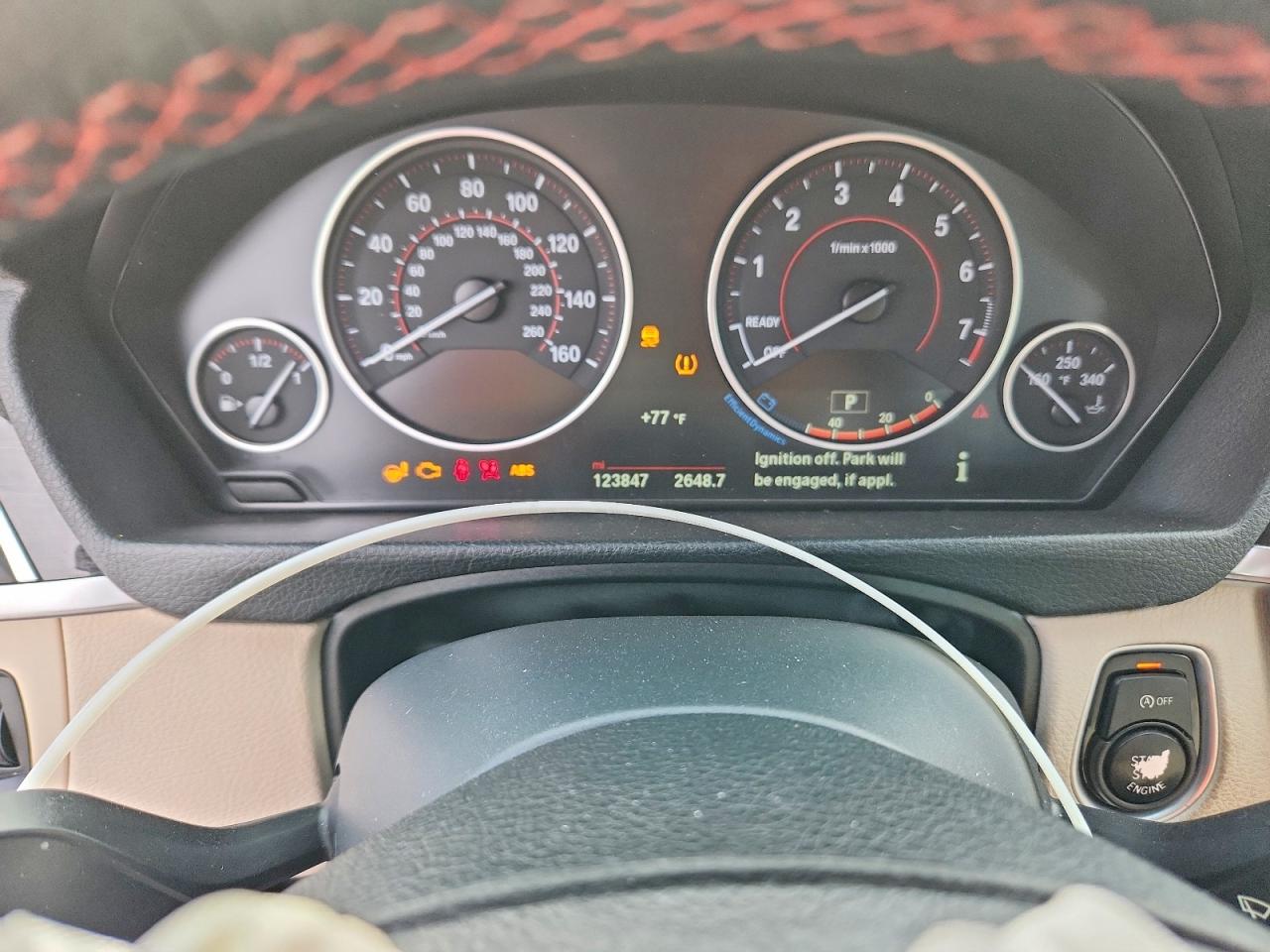 2017 BMW 330 I photo 9