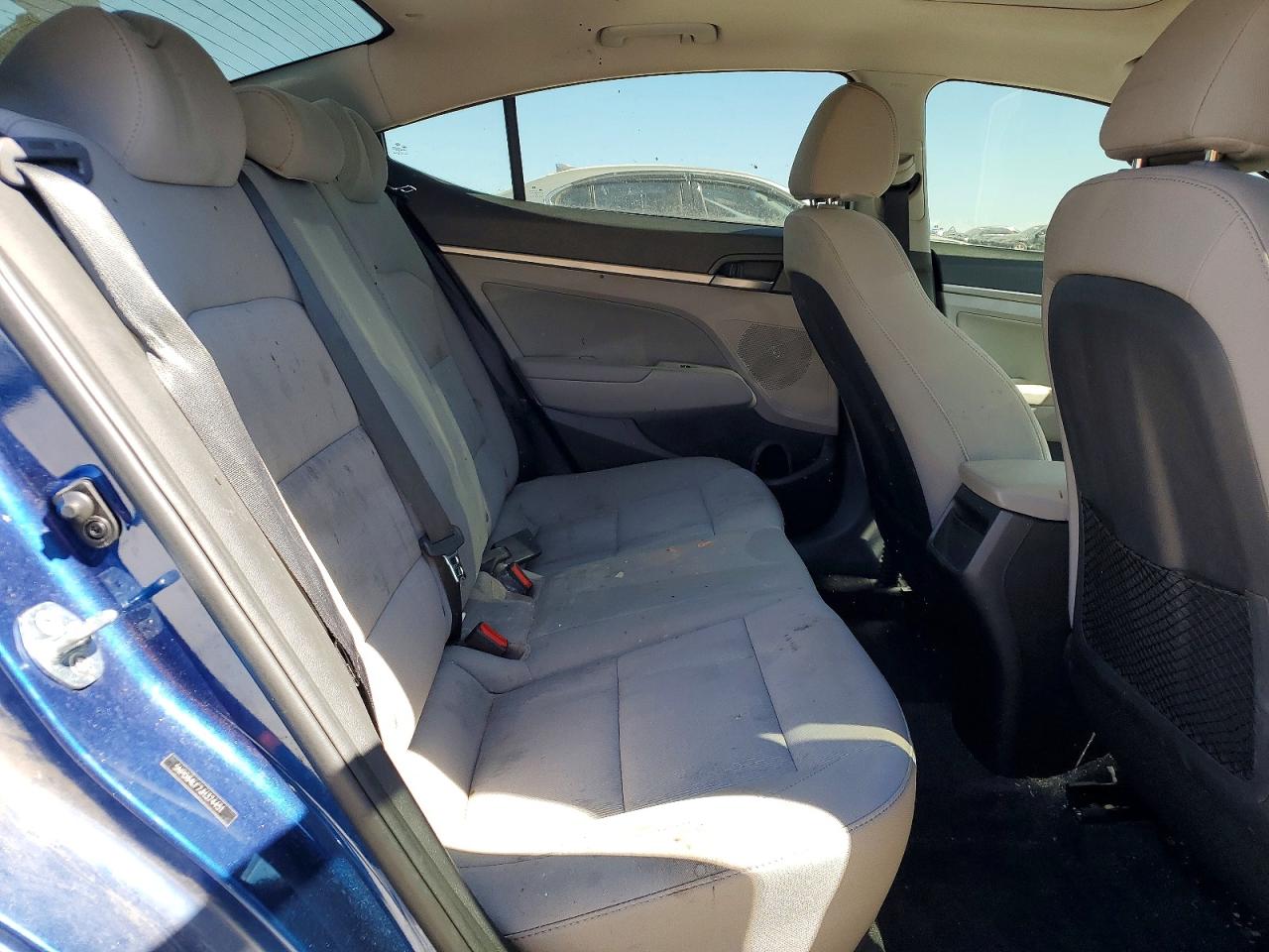 2018 HYUNDAI ELANTRA VALUE EDITION photo 10