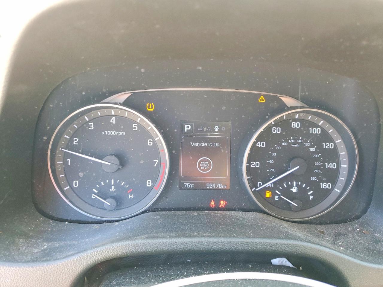 2018 HYUNDAI ELANTRA VALUE EDITION photo 9