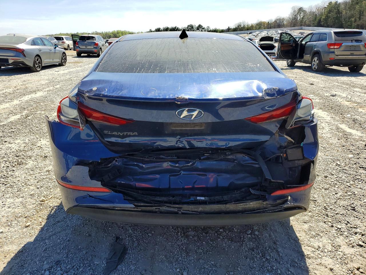2018 HYUNDAI ELANTRA VALUE EDITION photo 6