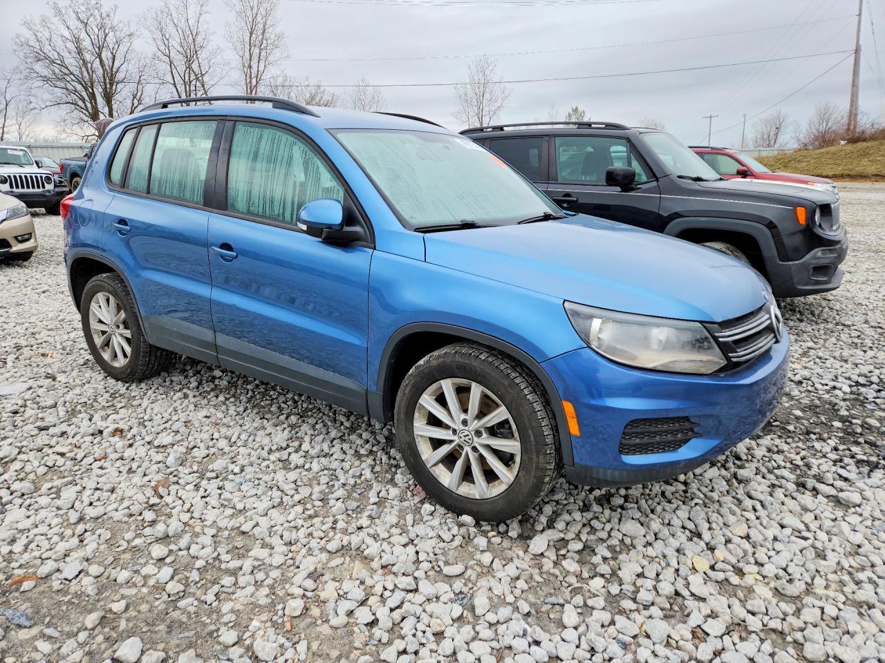 2017 VOLKSWAGEN TIGUAN S photo 7