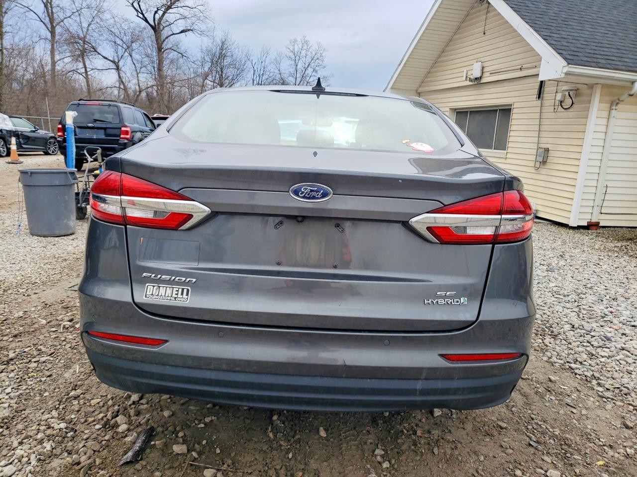2019 FORD FUSION SE photo 6