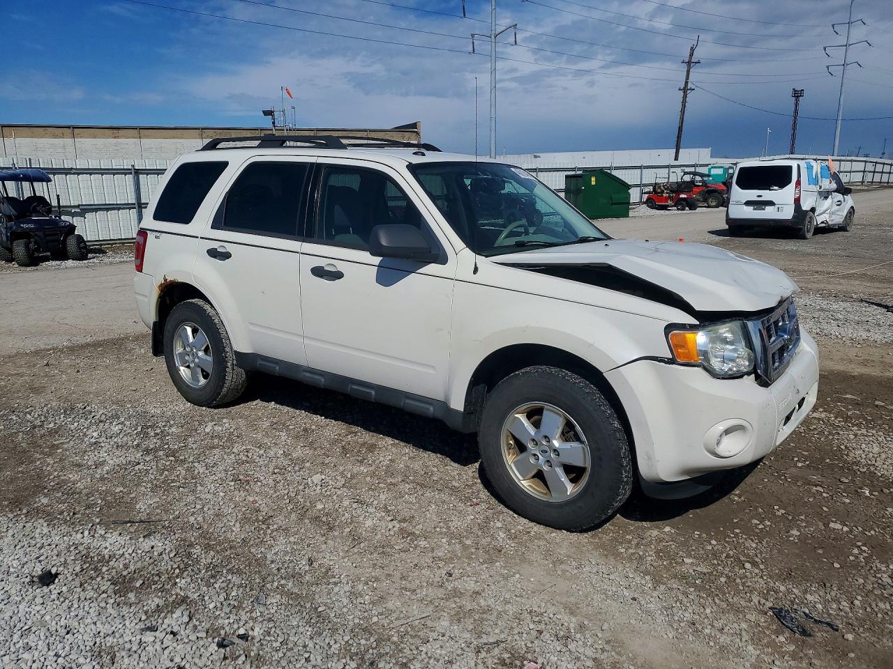 2010 FORD ESCAPE XLT photo 10