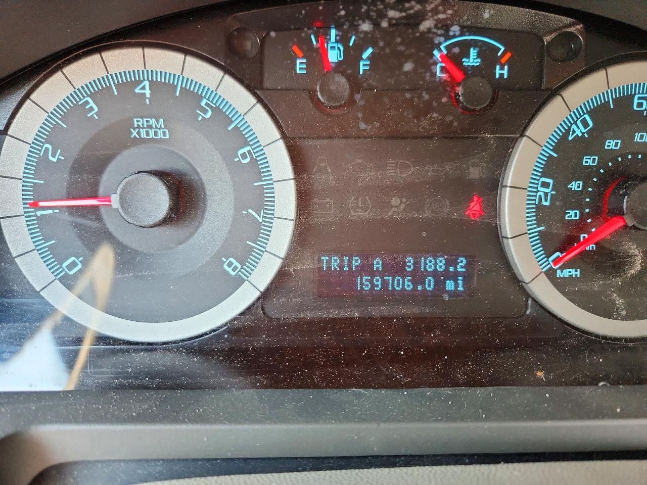 2010 FORD ESCAPE XLT photo 25