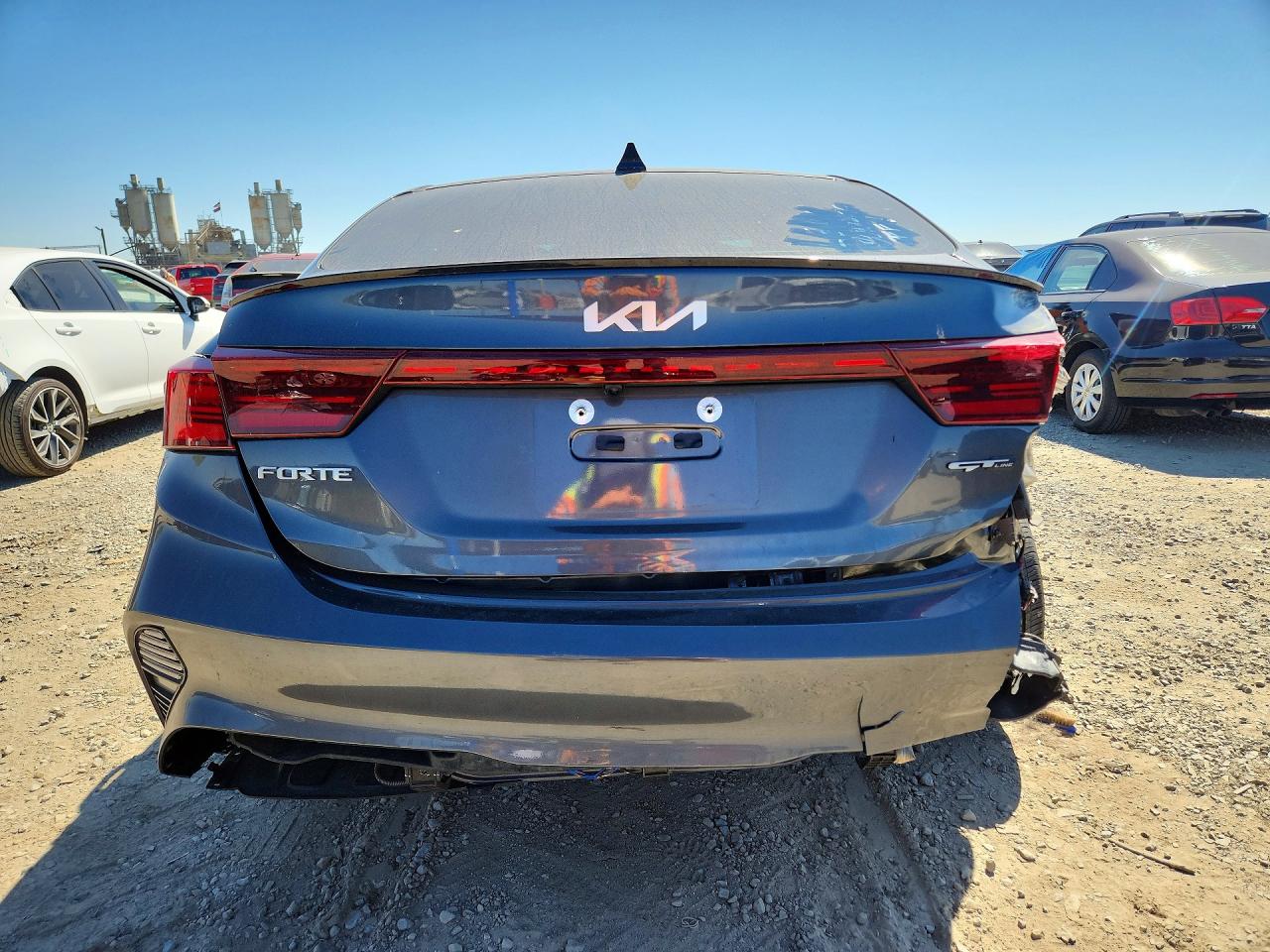 2024 KIA FORTE GT-LINE photo 16