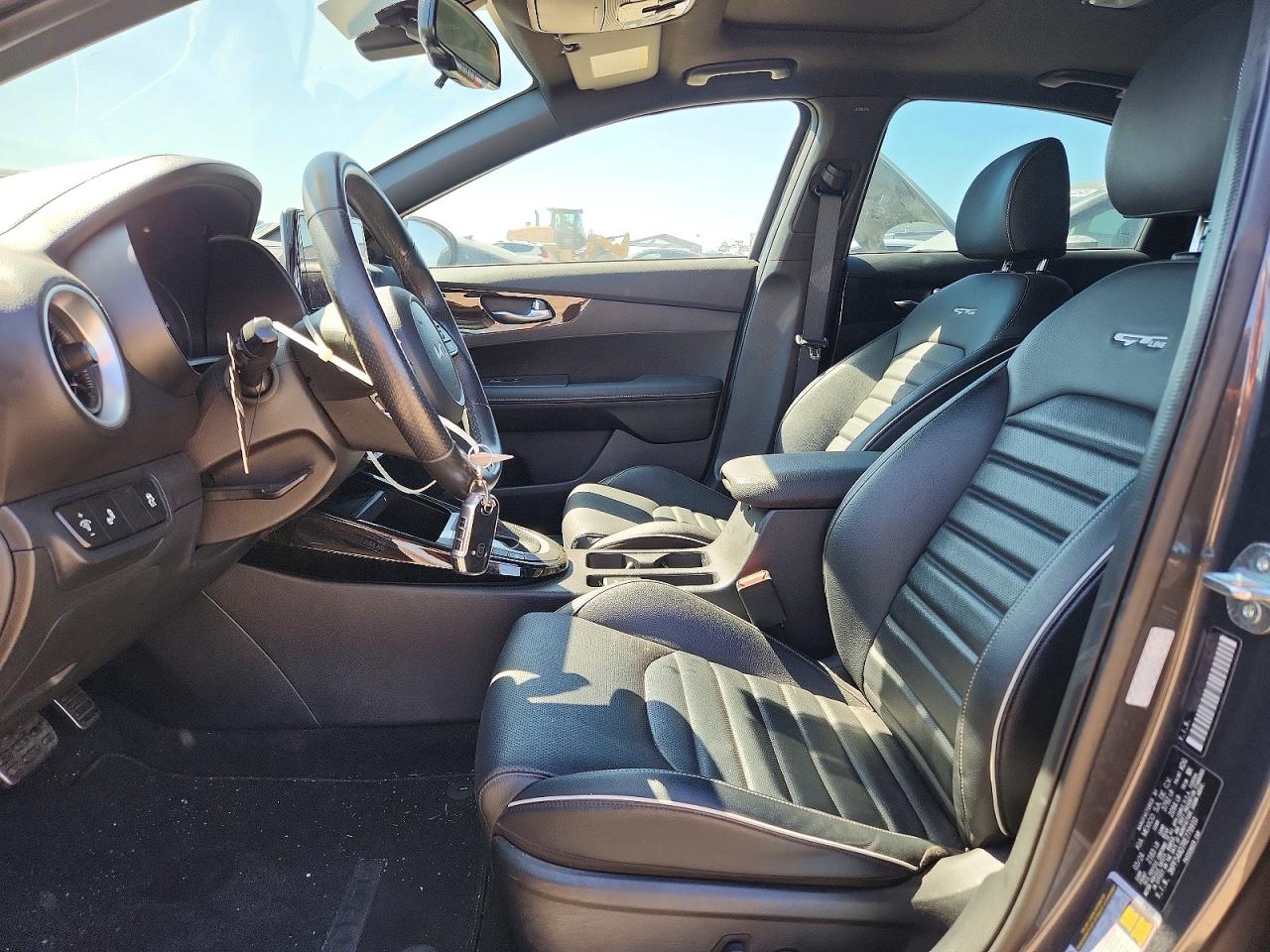 2024 KIA FORTE GT-LINE photo 19