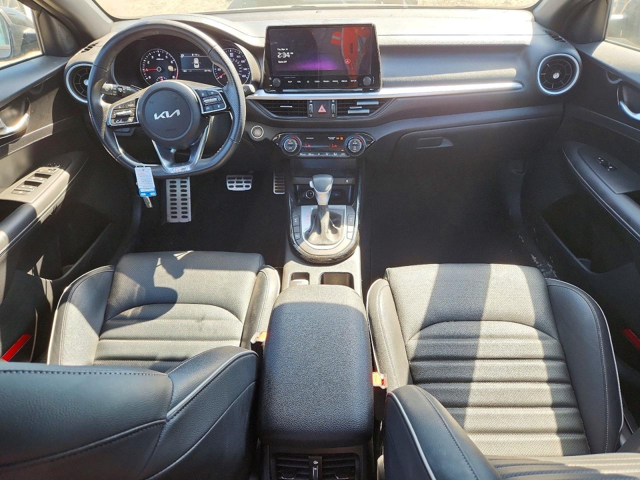 2024 KIA FORTE GT-LINE photo 22