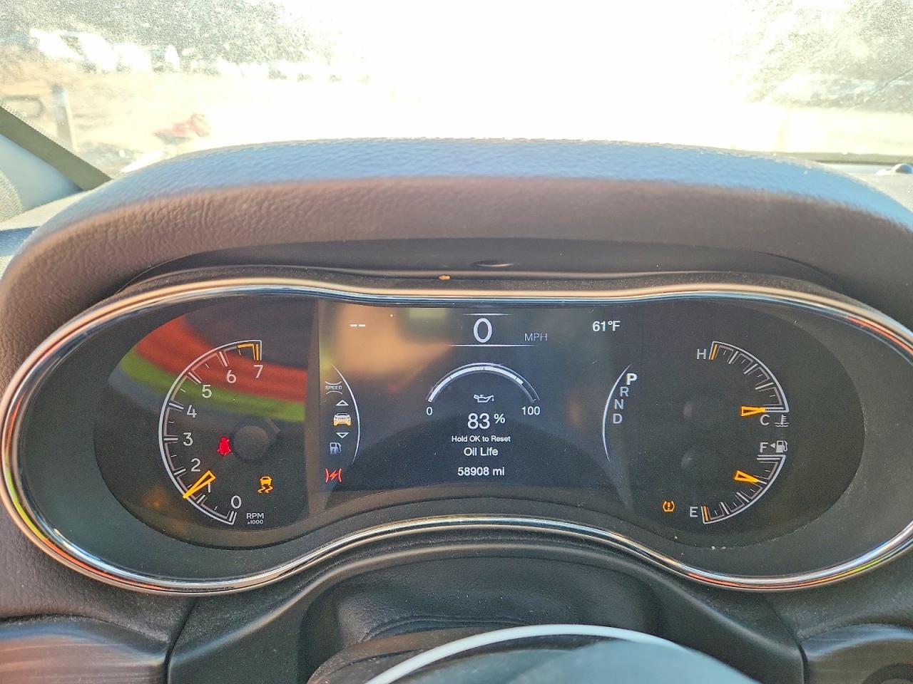 2019 JEEP GRAND CHEROKEE LAREDO photo 17
