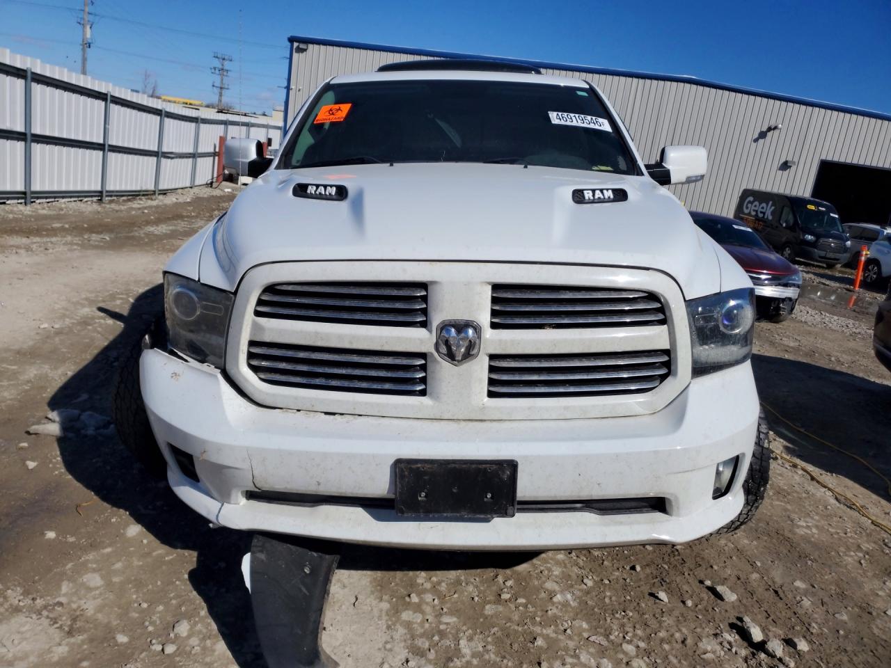 2014 RAM 1500 SPORT photo 13