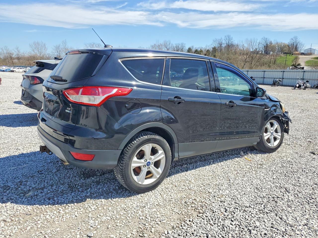 2014 FORD ESCAPE SE photo 5