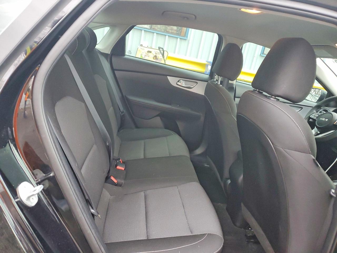 2023 KIA FORTE LXS photo 28