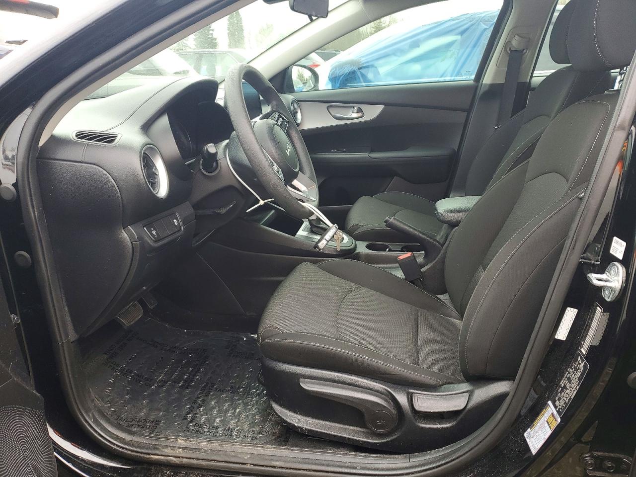 2023 KIA FORTE LXS photo 19