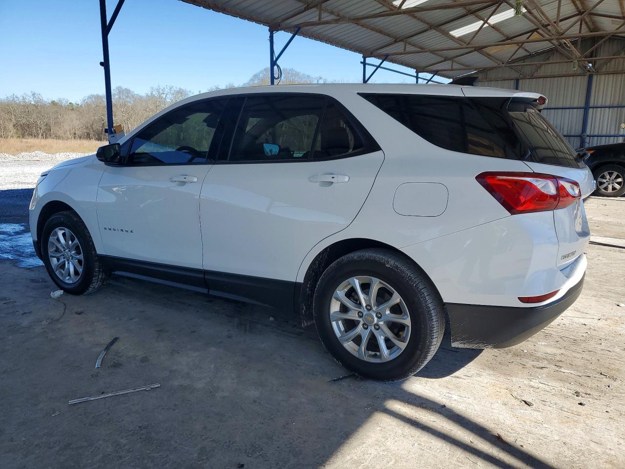 2019 CHEVROLET EQUINOX LS photo 2