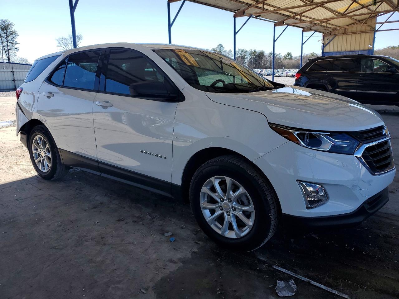 2019 CHEVROLET EQUINOX LS photo 4