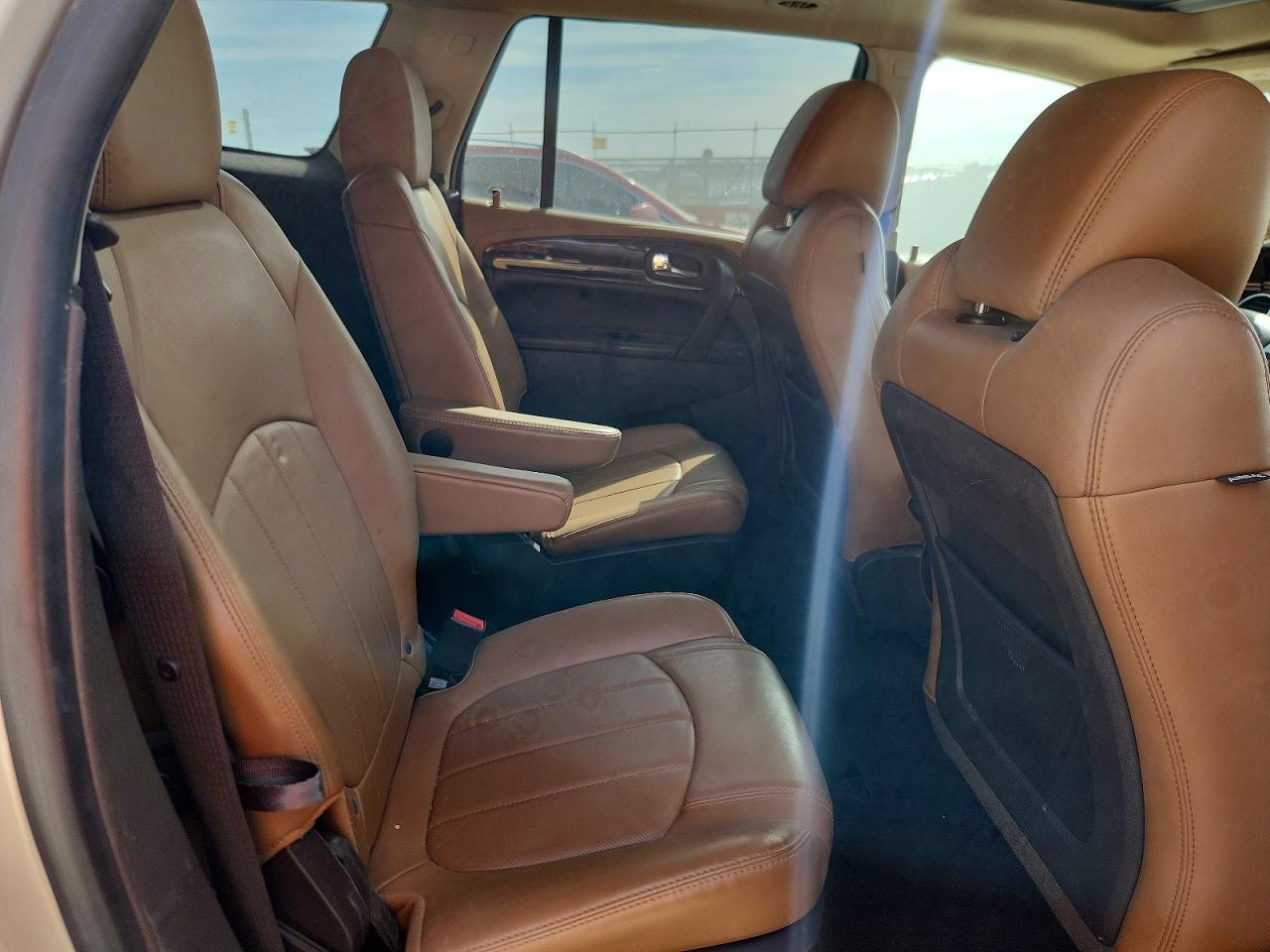 2015 BUICK ENCLAVE photo 31