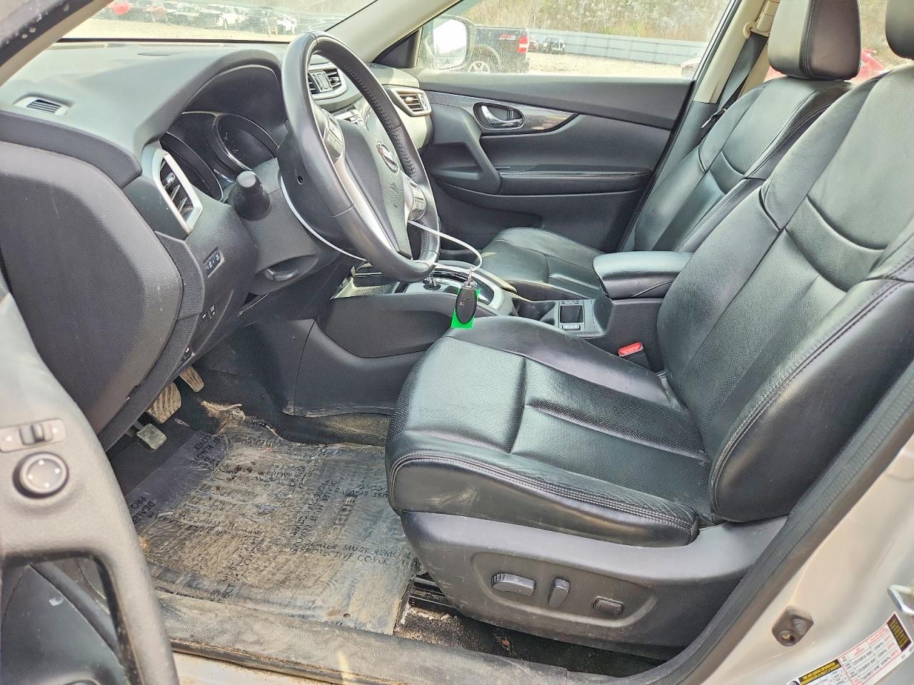 2014 NISSAN ROGUE SL photo 19