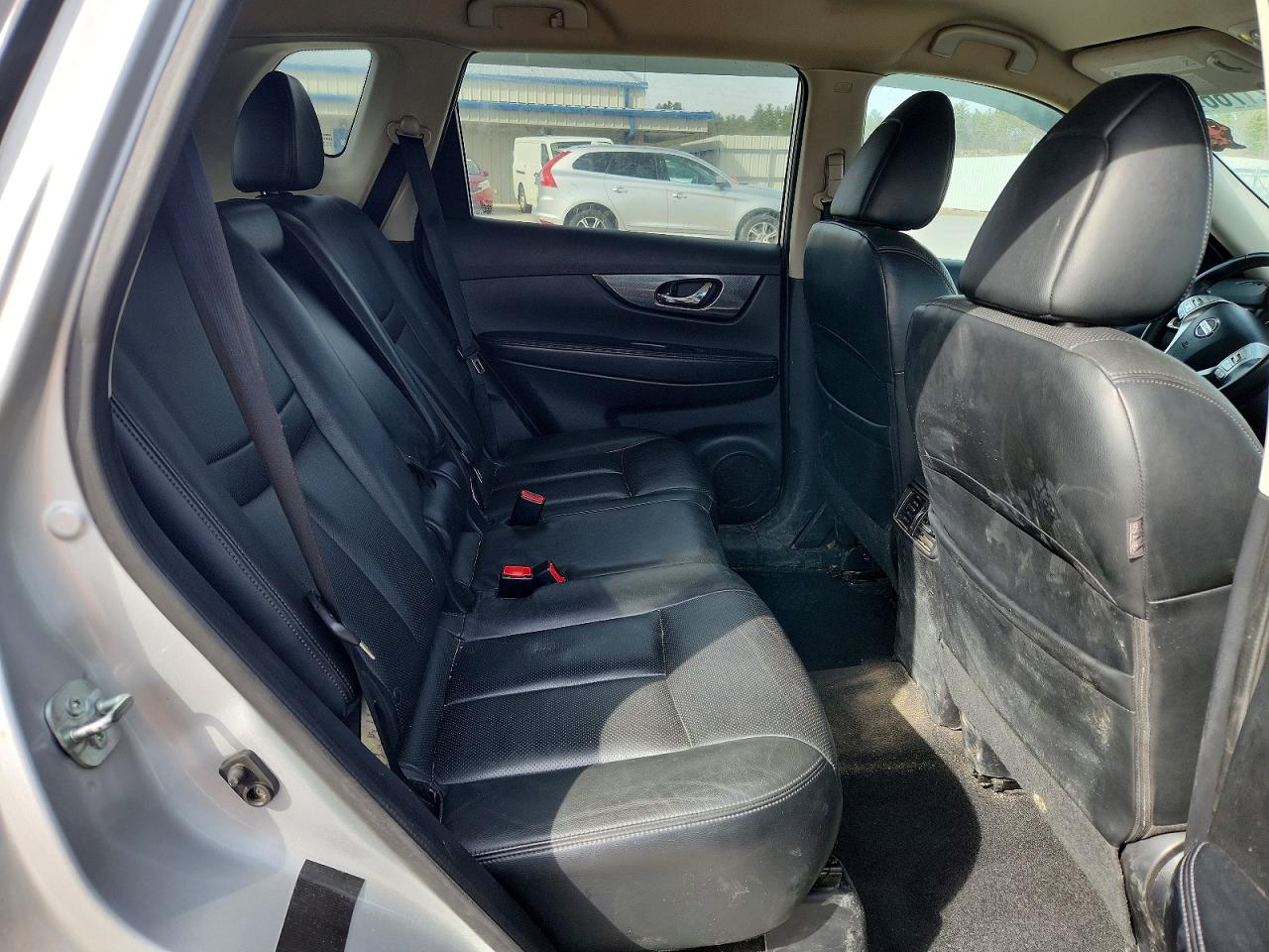 2014 NISSAN ROGUE SL photo 28