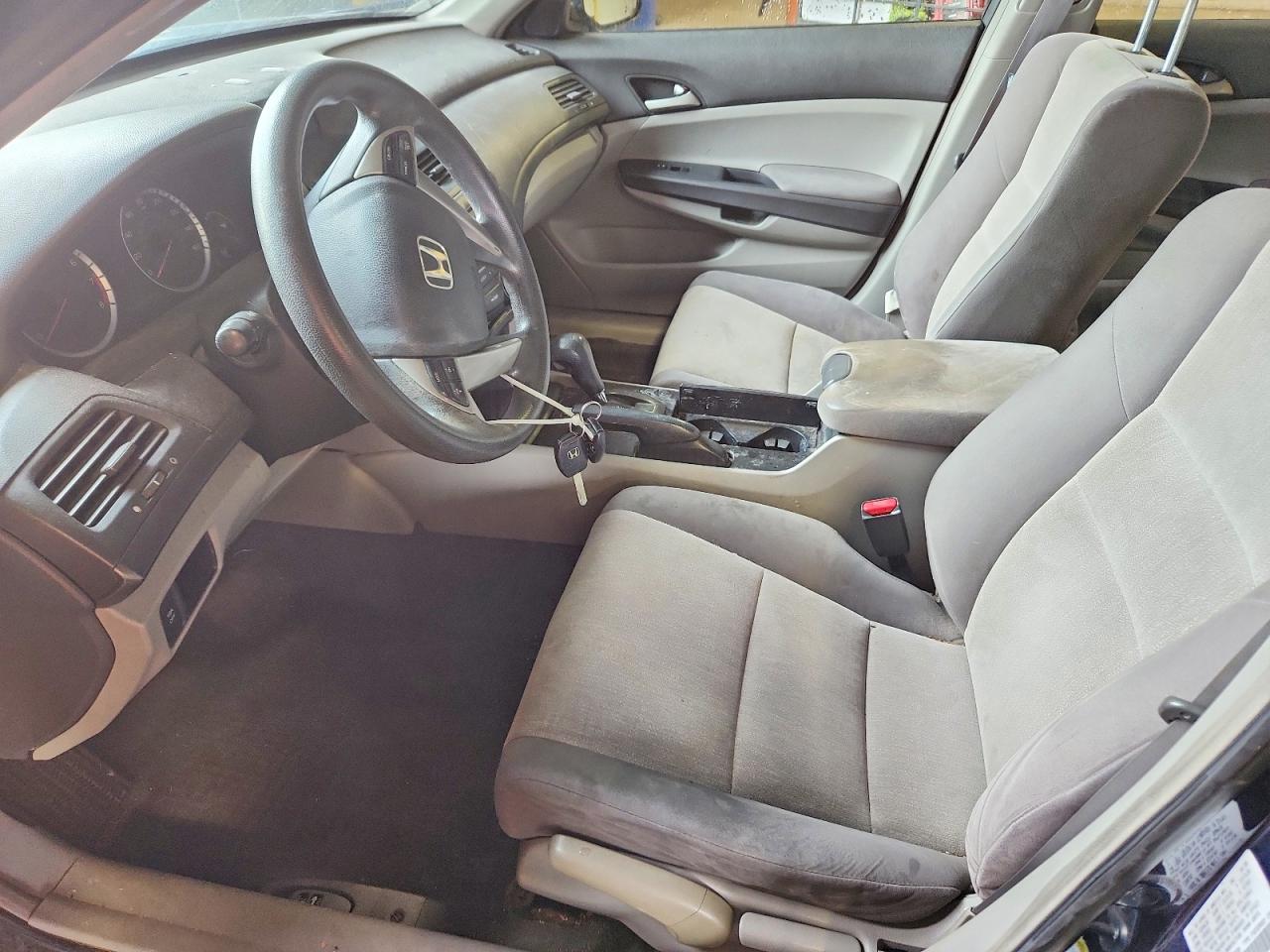 2008 HONDA ACCORD LX photo 7