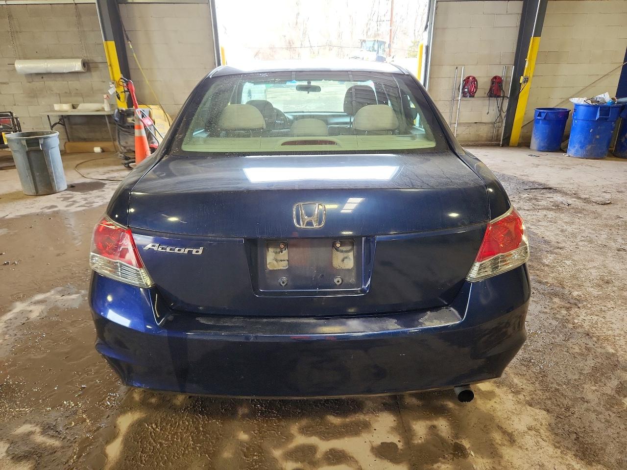 2008 HONDA ACCORD LX photo 6