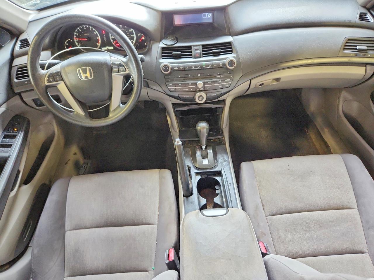 2008 HONDA ACCORD LX photo 8