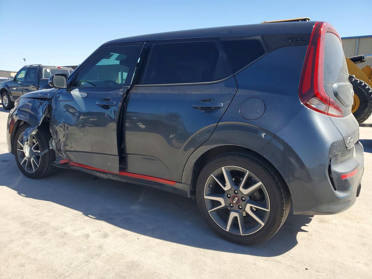 2020 KIA SOUL GT-LINE photo 2