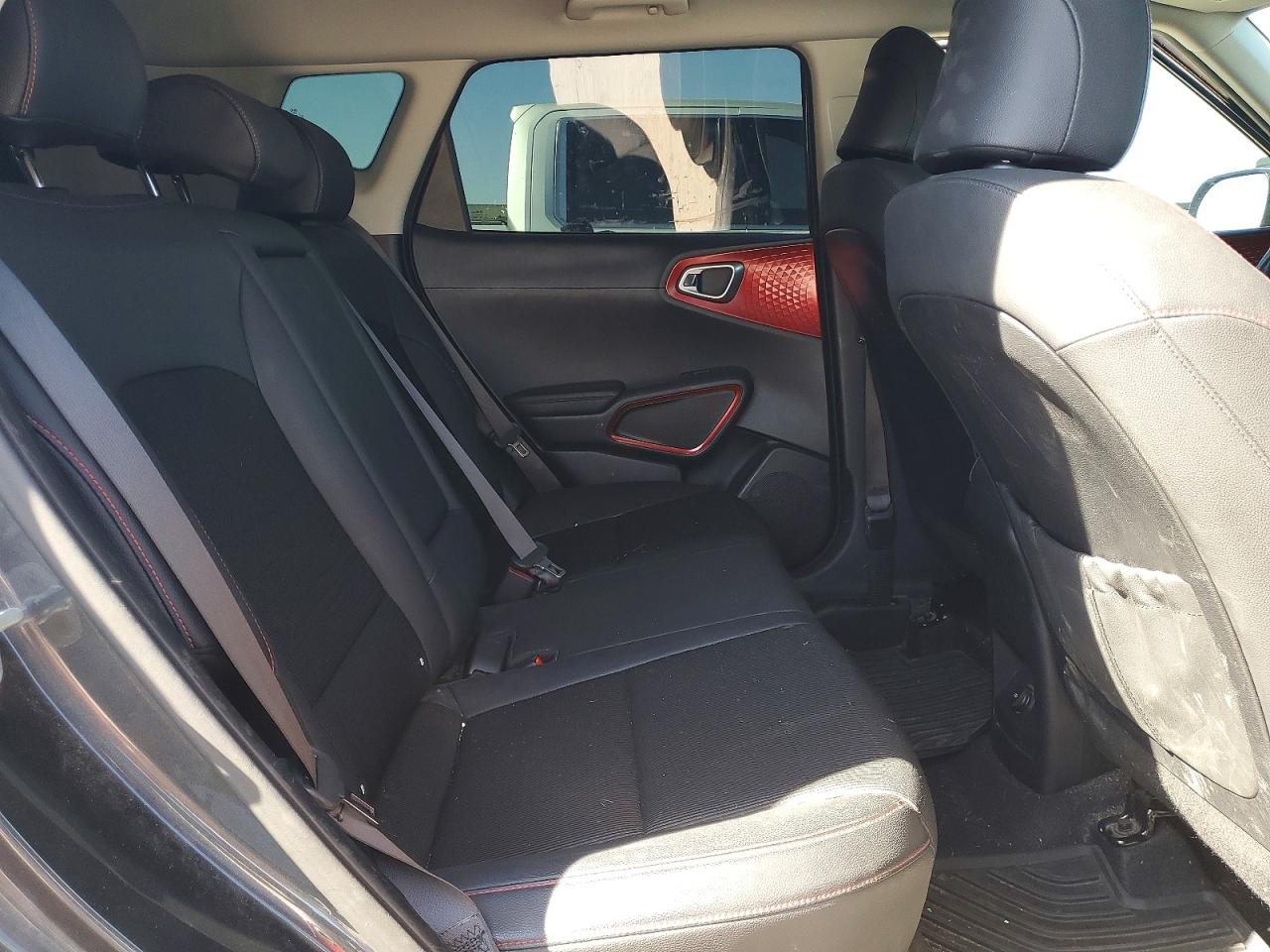 2020 KIA SOUL GT-LINE photo 10