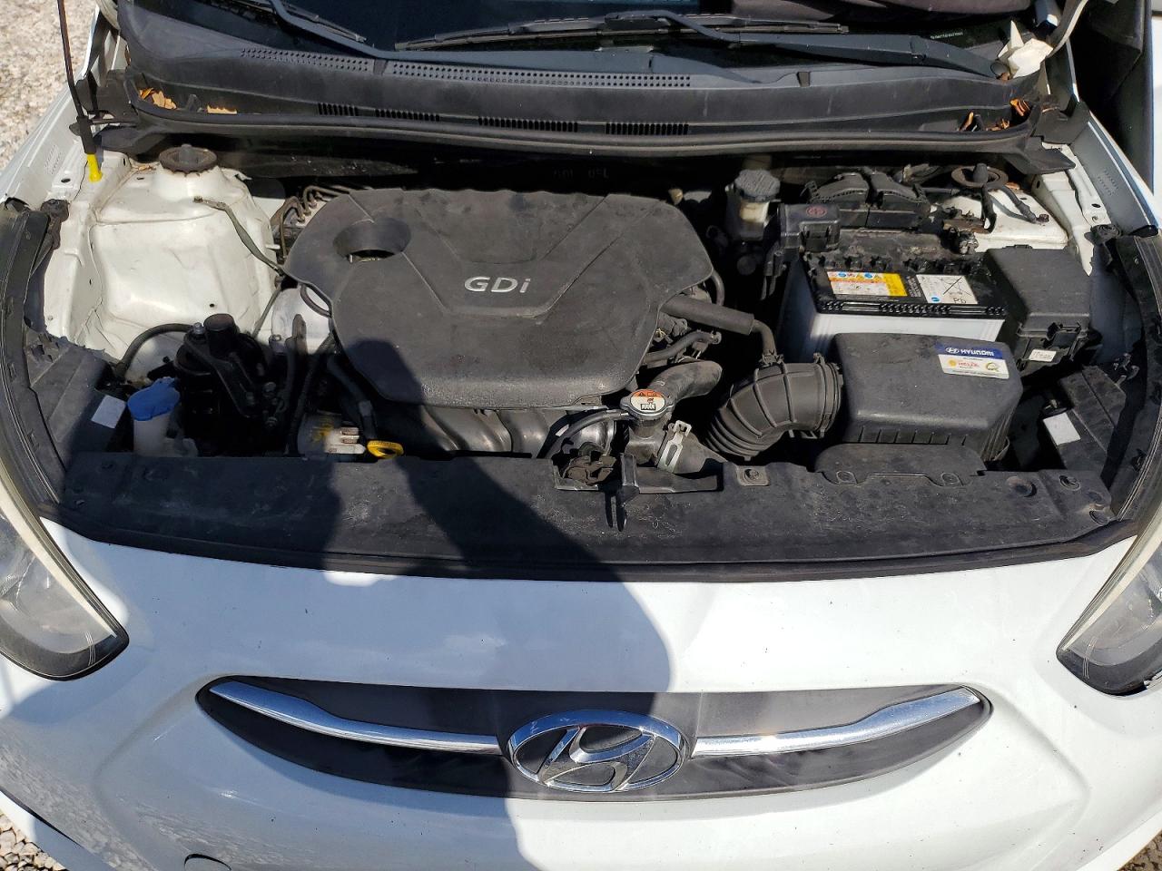 2016 HYUNDAI ACCENT SE photo 31