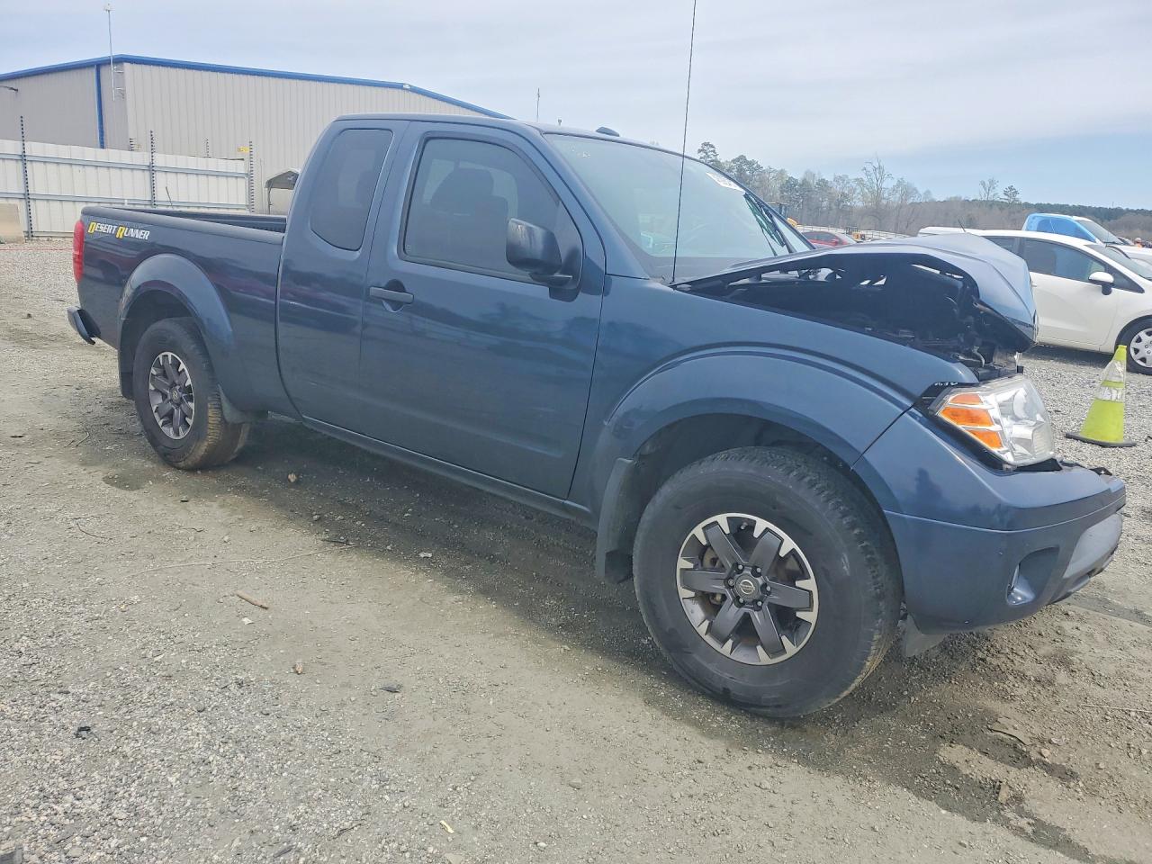 2017 NISSAN FRONTIER DESERT RUNNER photo 10