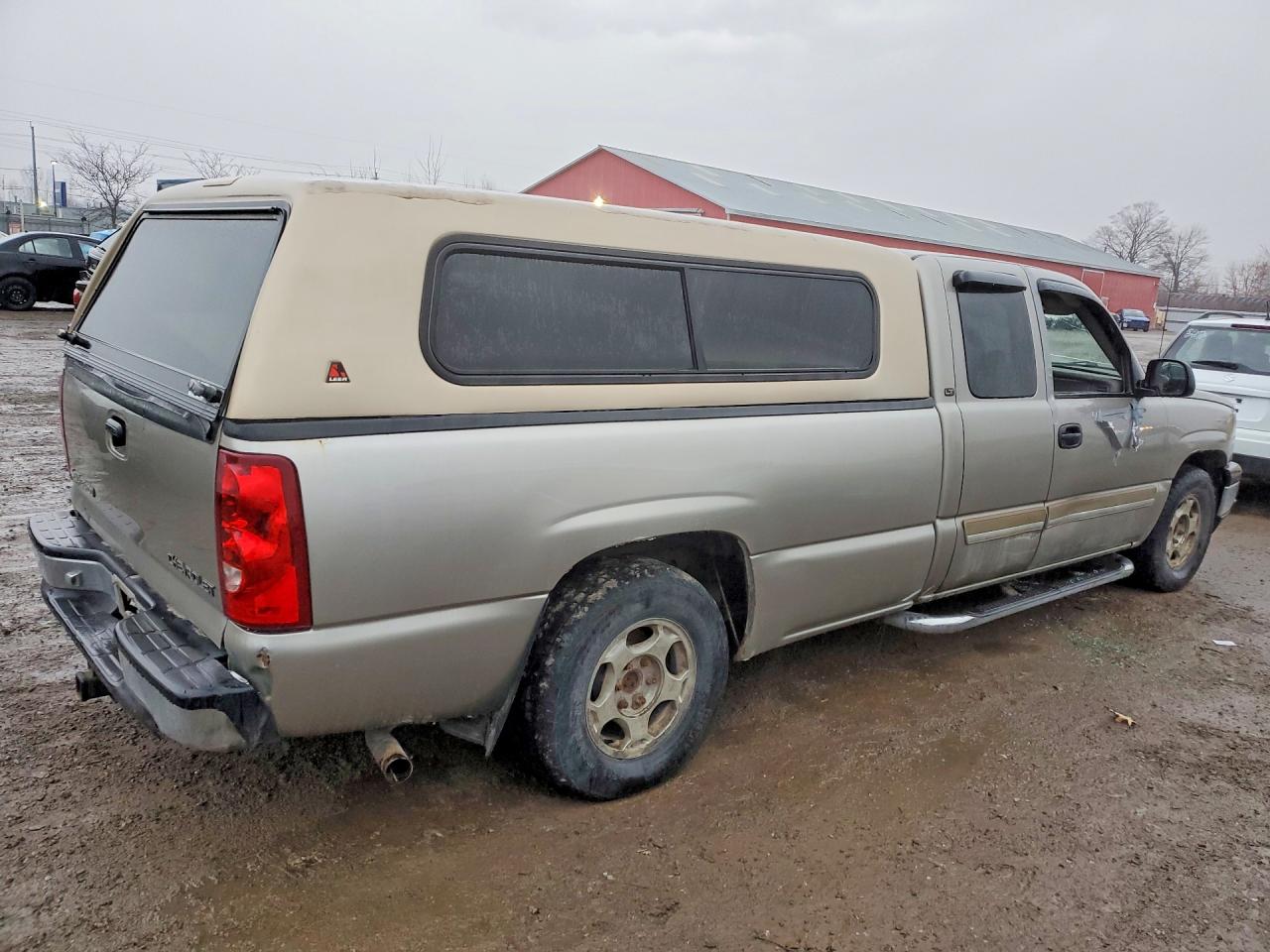 2003 CHEVROLET SILVERADO C1500 photo 7