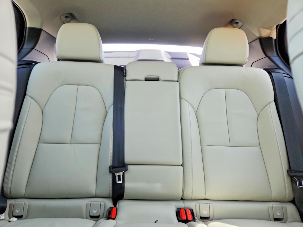 2022 VOLVO XC40 T4 INSCRIPTION photo 19