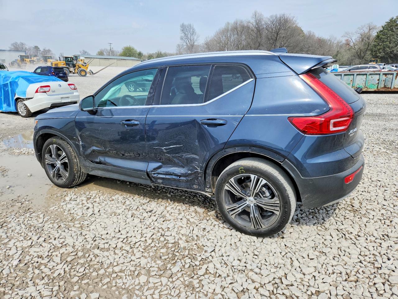 2022 VOLVO XC40 T4 INSCRIPTION photo 3