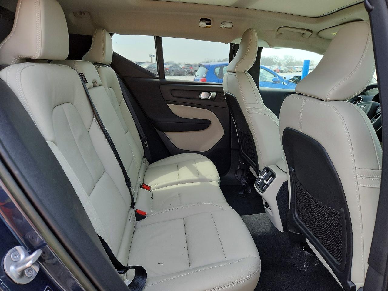 2022 VOLVO XC40 T4 INSCRIPTION photo 21