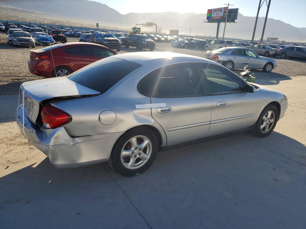 2003 FORD TAURUS photo 7