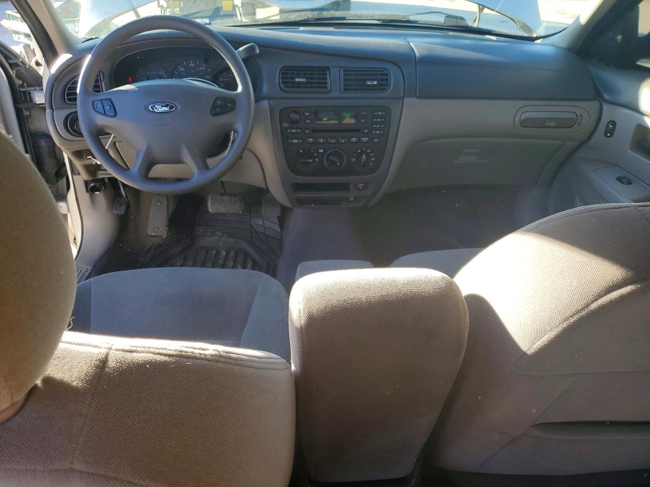 2003 FORD TAURUS photo 22