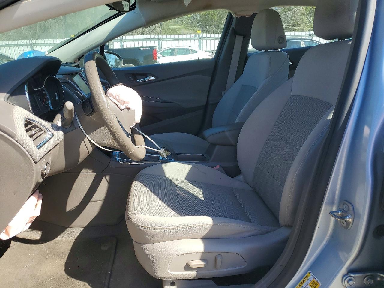 2017 CHEVROLET CRUZE LT photo 13