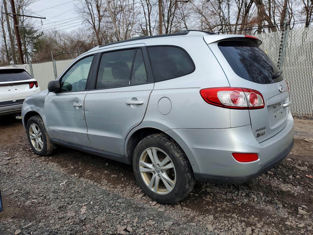 2010 HYUNDAI SANTA FE SE photo 2