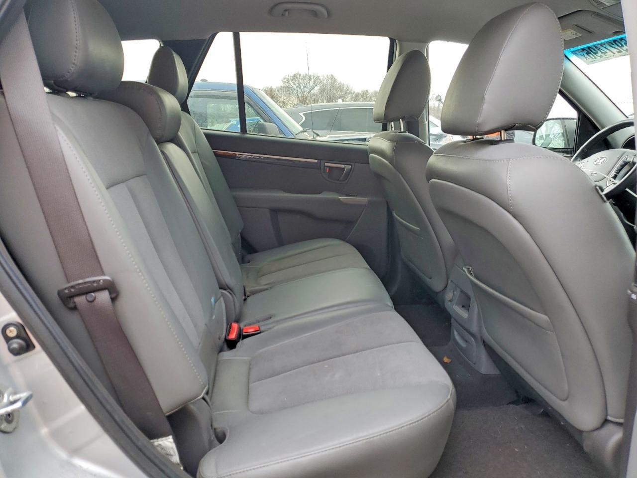 2010 HYUNDAI SANTA FE SE photo 11