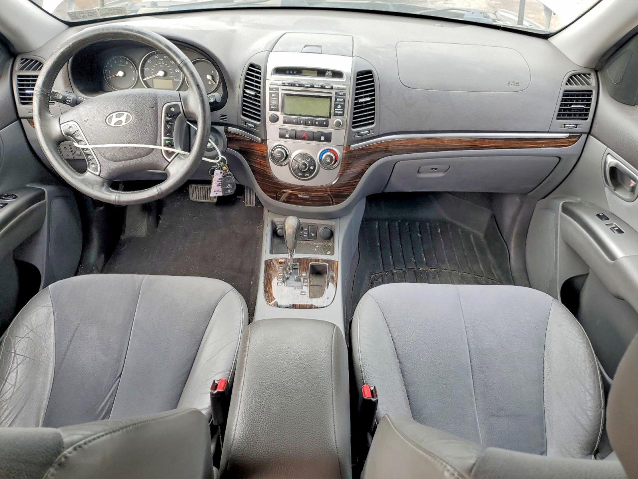 2010 HYUNDAI SANTA FE SE photo 8