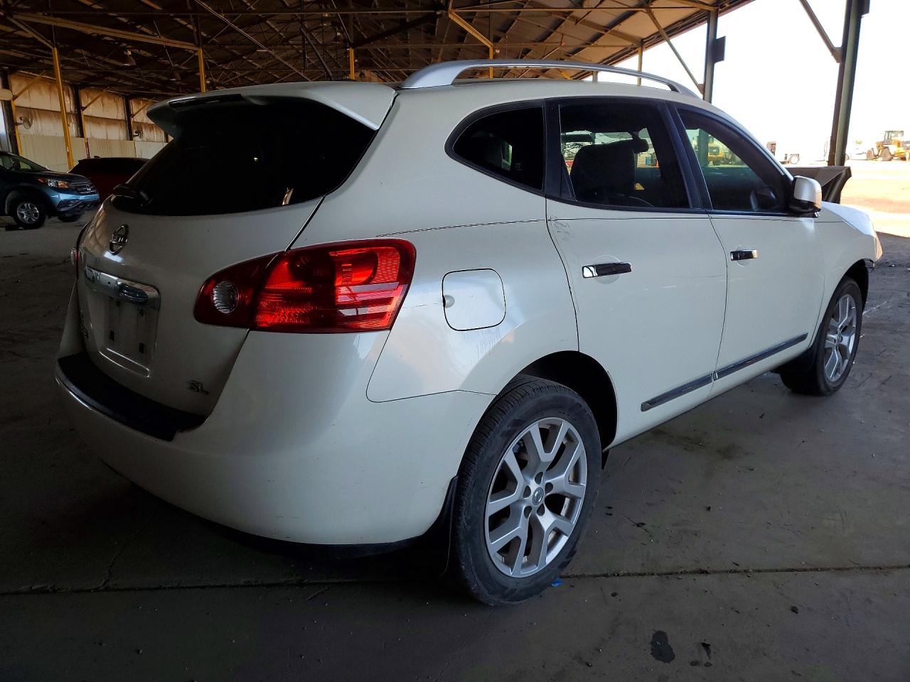 2013 NISSAN ROGUE S photo 7