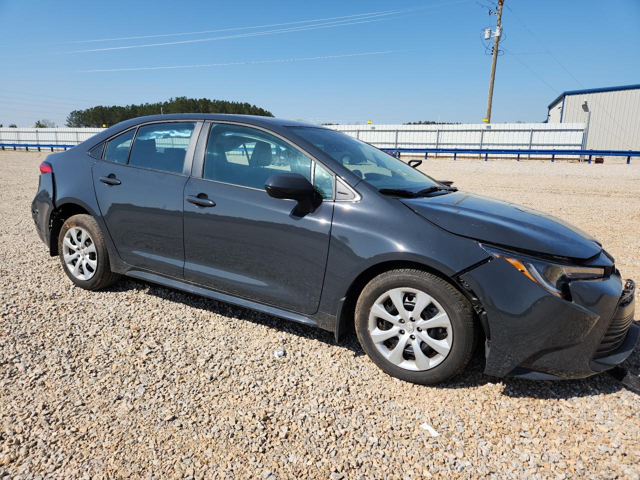 2025 TOYOTA COROLLA LE photo 7