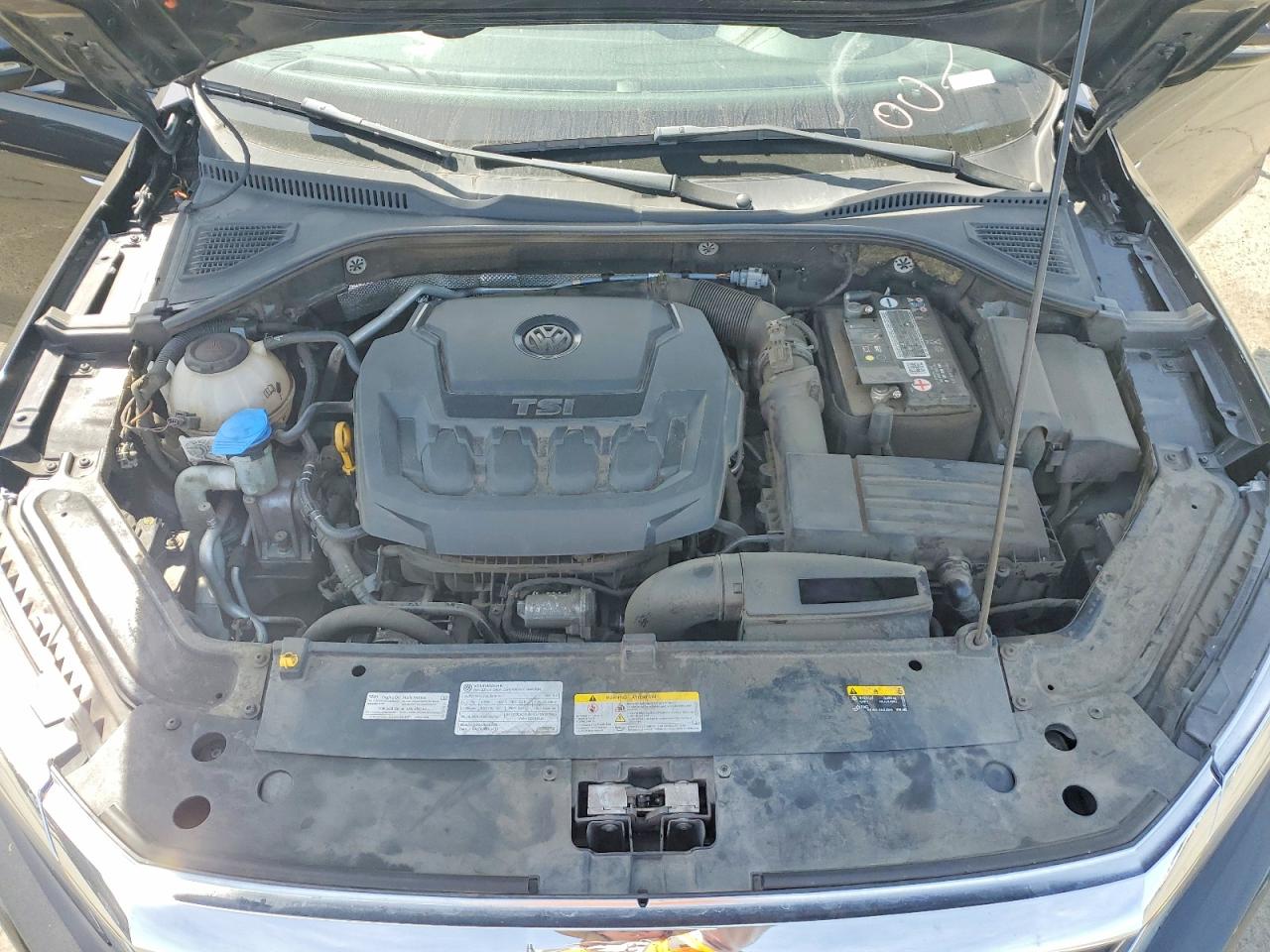 2021 VOLKSWAGEN PASSAT R-LINE photo 21