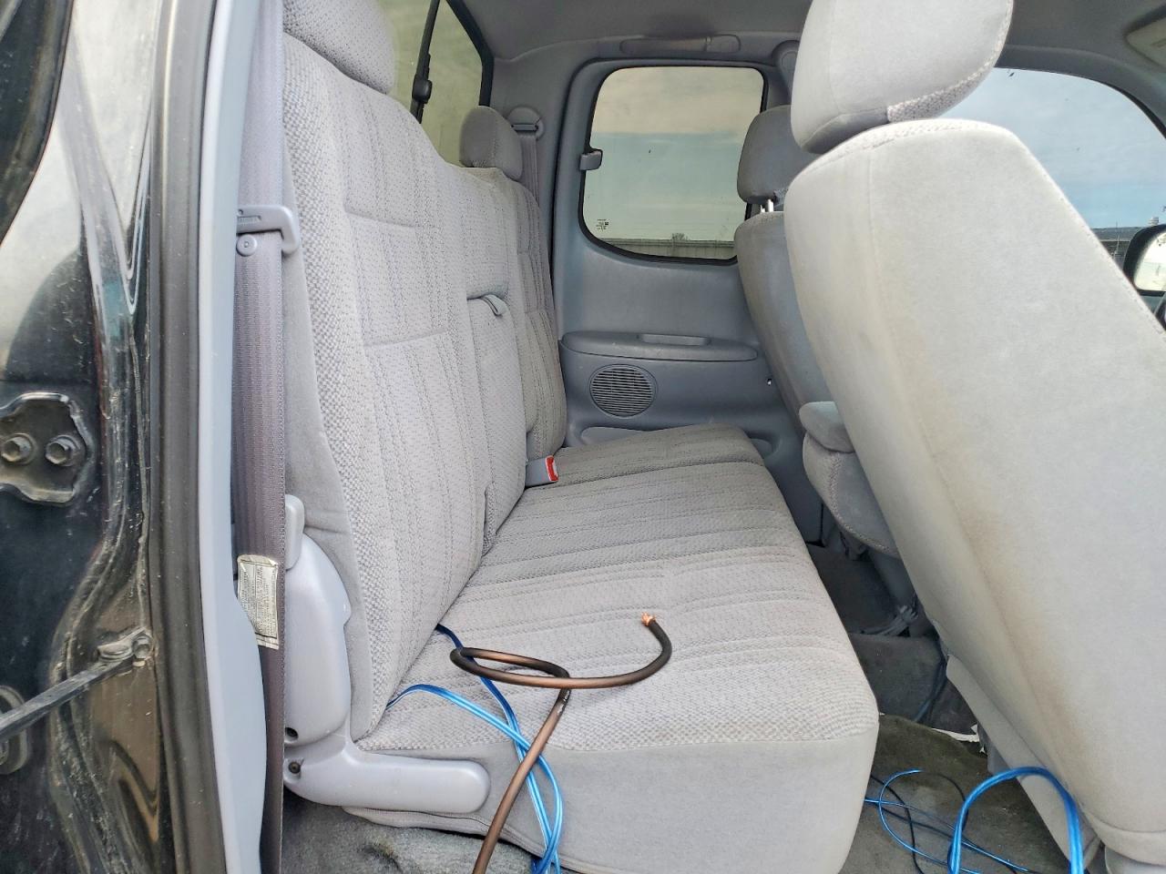 2002 TOYOTA TUNDRA SR5 V8 photo 19