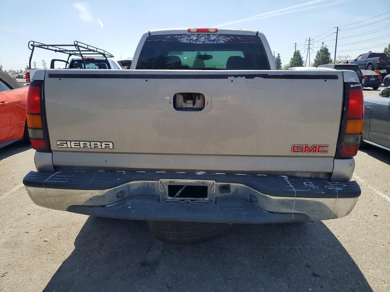 2006 GMC NEW SIERRA C1500 photo 11