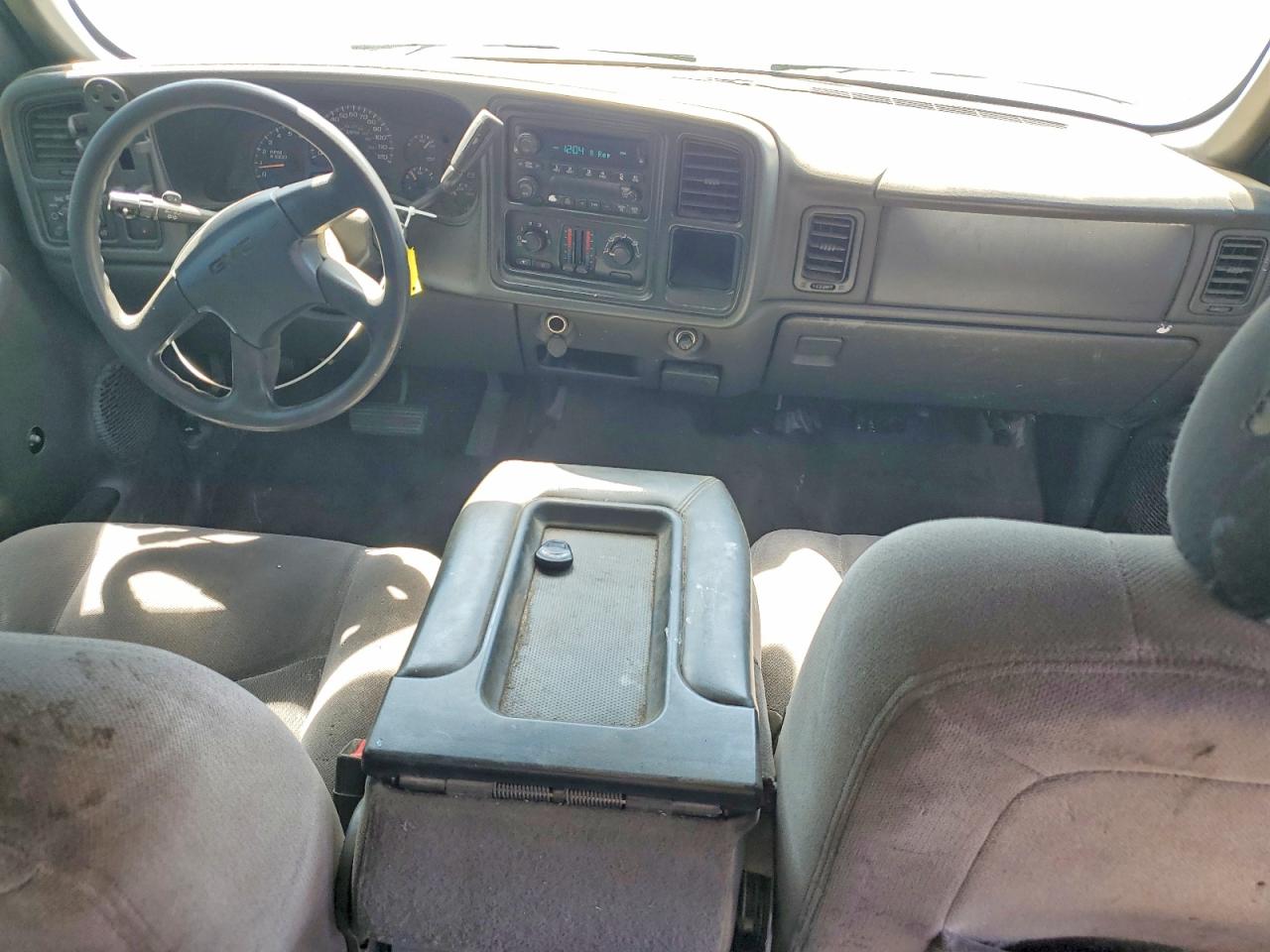 2006 GMC NEW SIERRA C1500 photo 15