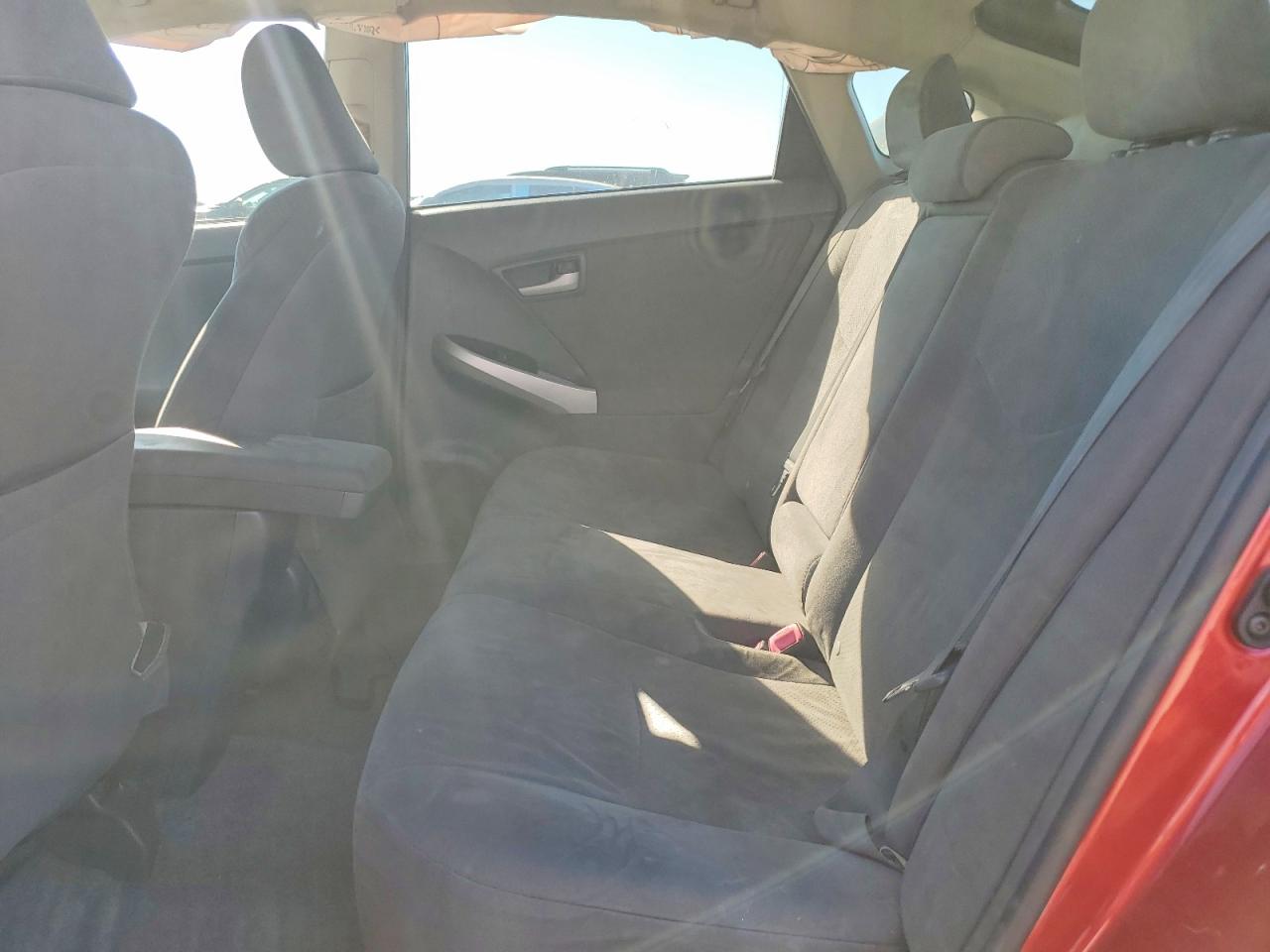 2010 TOYOTA PRIUS II photo 19