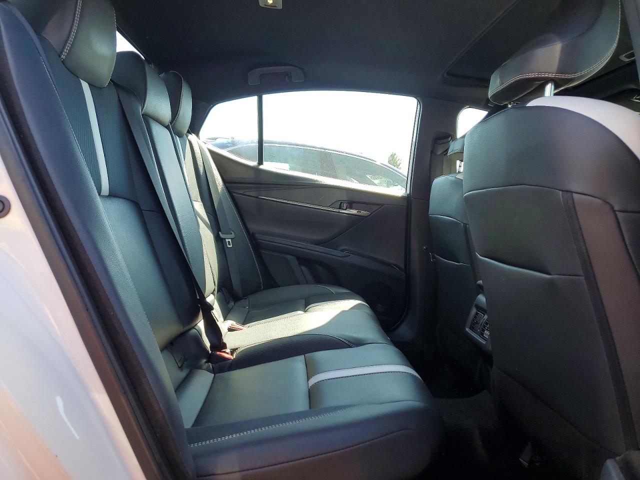 2025 TOYOTA CAMRY SE photo 19