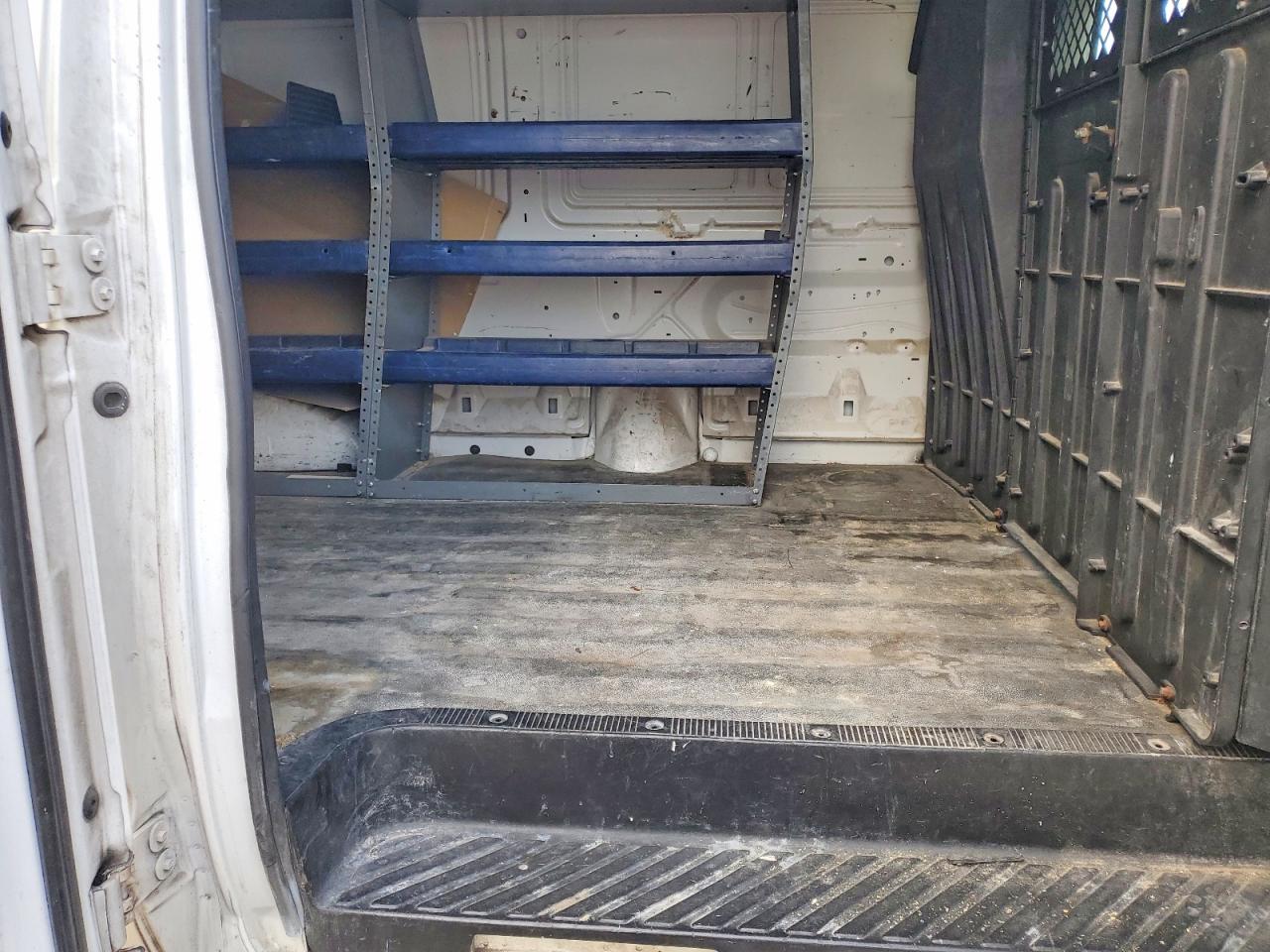 2011 FORD E250 UTILITY / SERVICE VAN photo 19