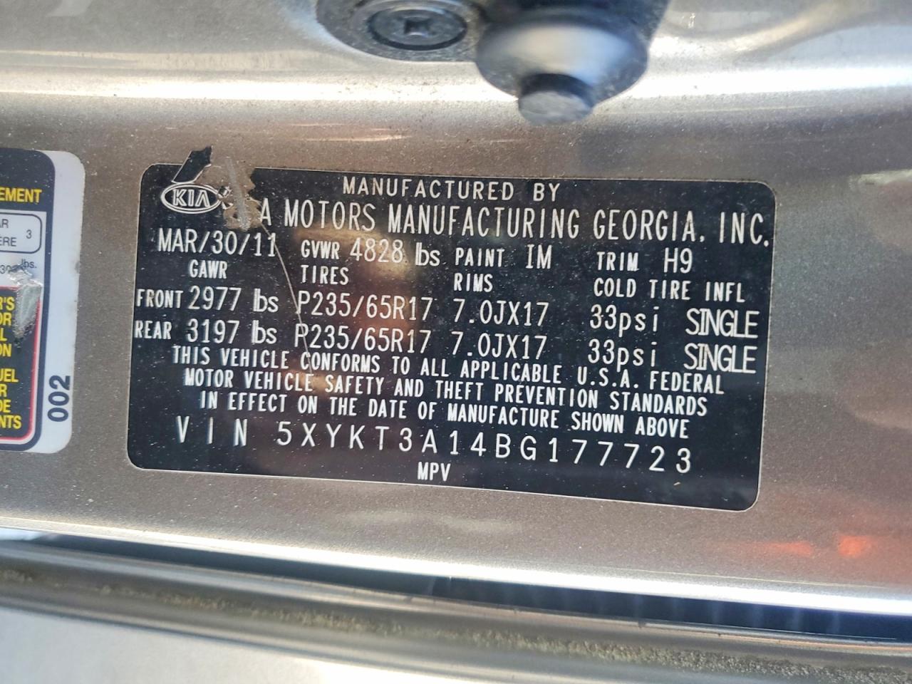 2011 KIA SORENTO LX photo 25