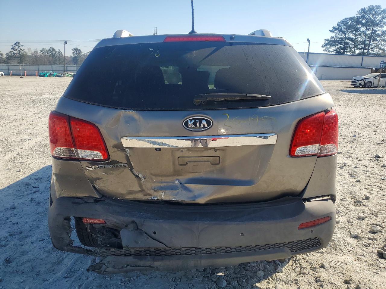 2011 KIA SORENTO LX photo 11