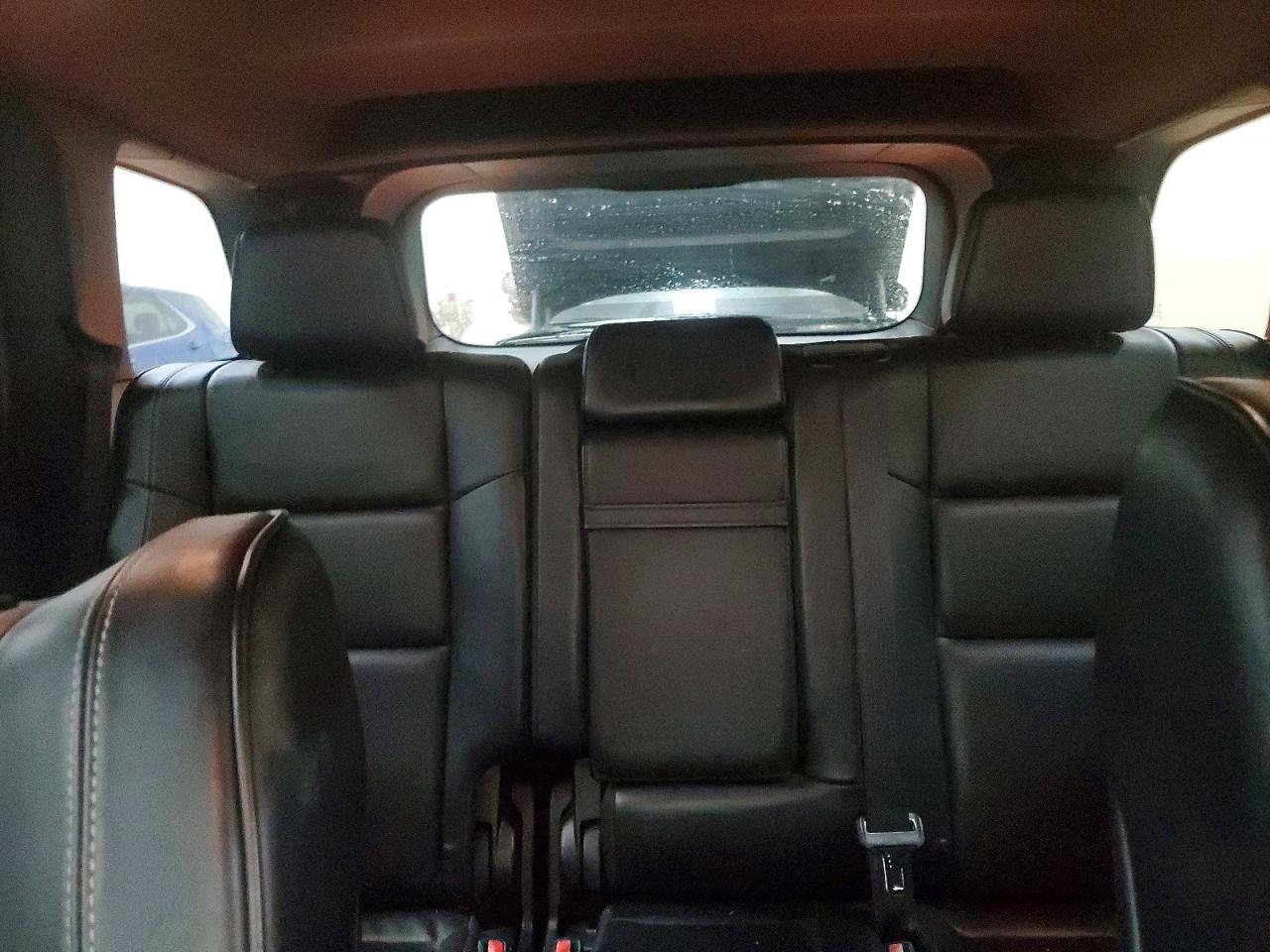 2016 JEEP GRAND CHEROKEE OVERLAND photo 28